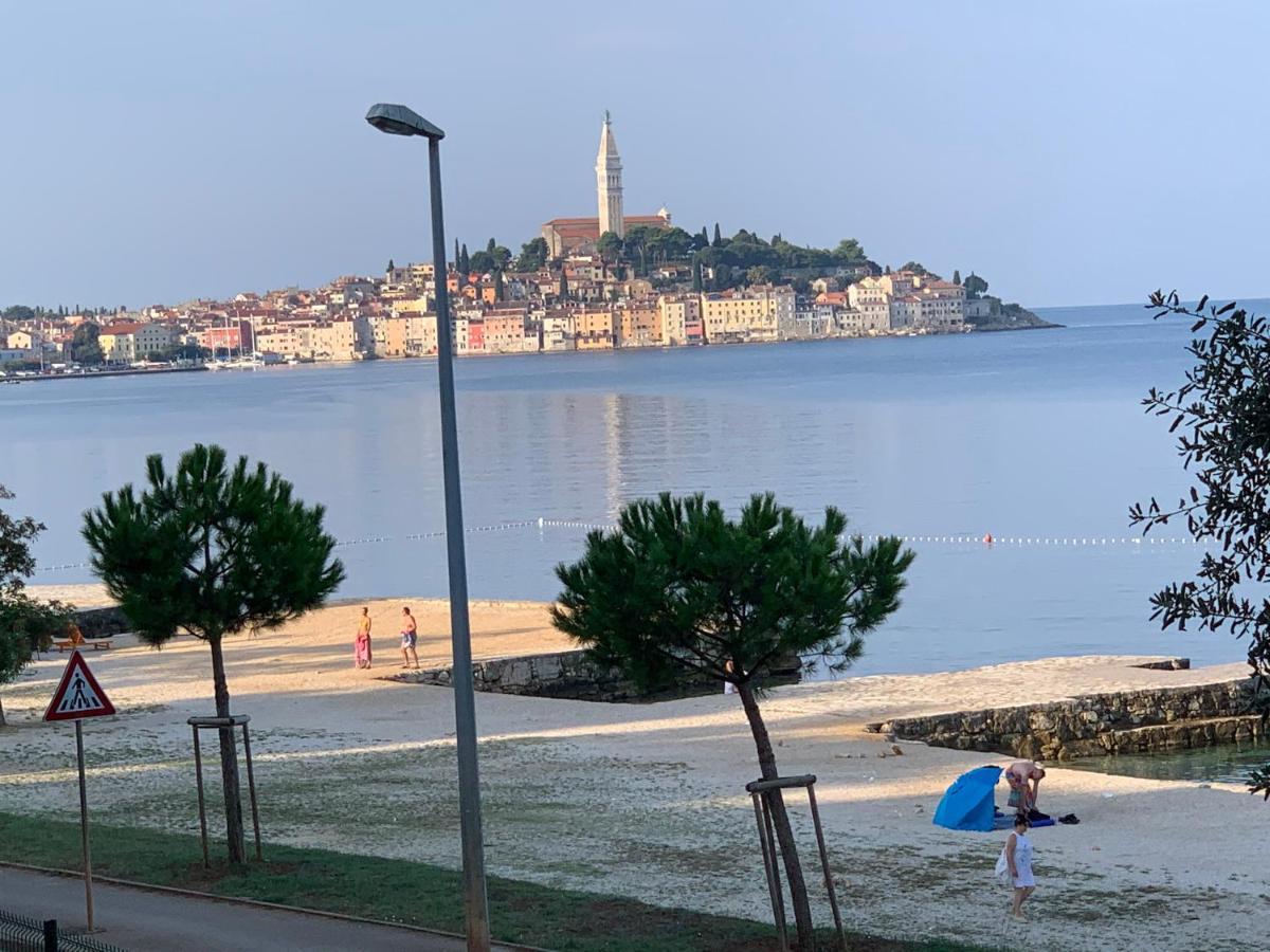 Harmonia Mobile Home Rovinj Bagian luar foto