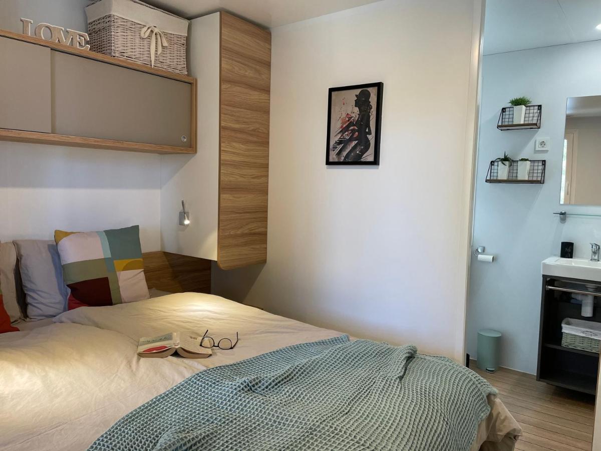 Harmonia Mobile Home Rovinj Bagian luar foto